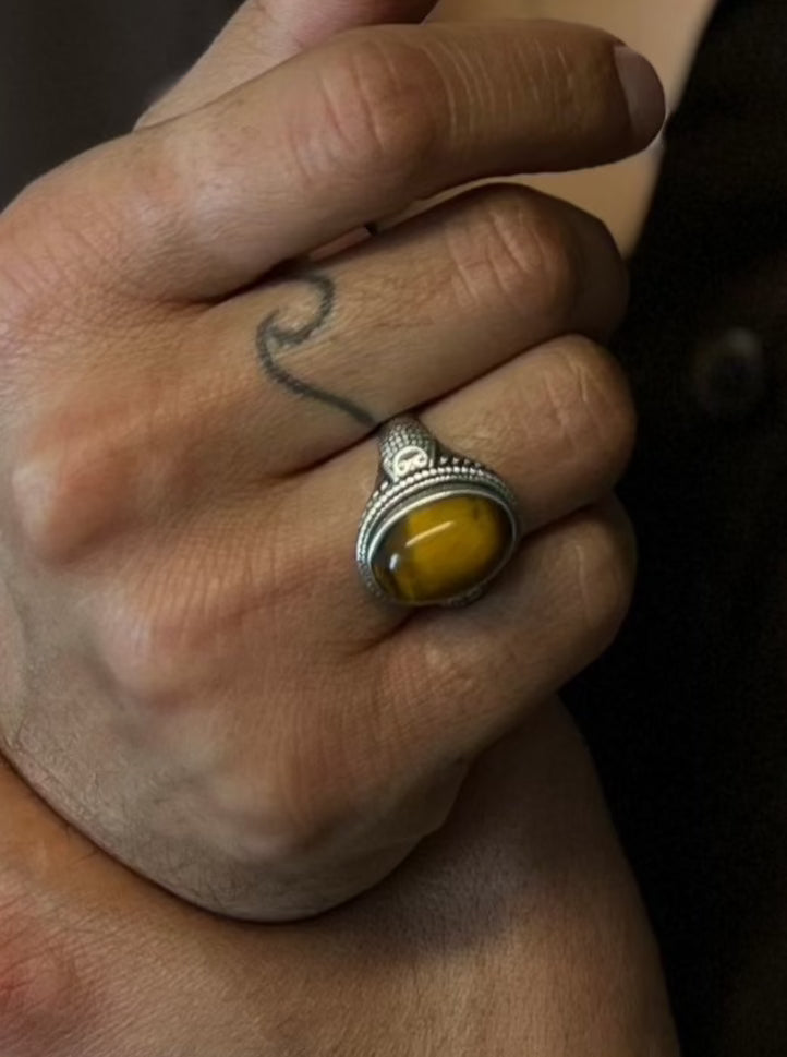 Sir Leonard - Silver Ring with a Tiger Eye Stone– JonasPhilippe